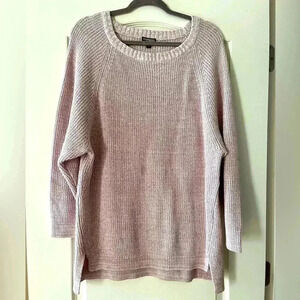 Sale! Express Blush Pink Tunic Sweater Women’s size Medium